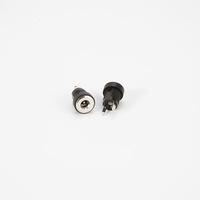 Conector de CA Conector de alimentación de CC con interruptor basculante