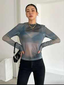 Top elegante personalizado de calidad 100% para exportación con patrón sólido y tela geométrica, a la venta por exportadores indios. - Product Image 2