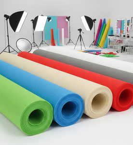 Tela No Tejida Flexible de PP+PE Diseñada para una Durabilidad Prolongada, Protección Eficiente para Aplicaciones de Revestimiento de Techos - Product Image 1