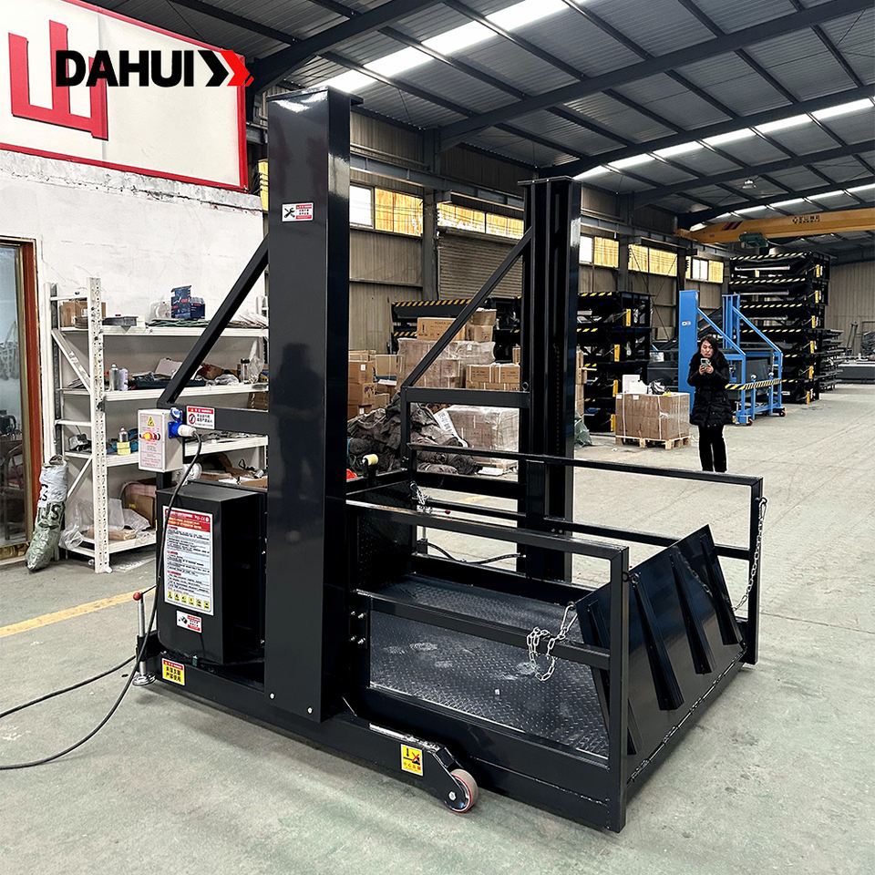 CE Approved Mobile Hydraulic Loading Dock Platform Vertical Lift ...