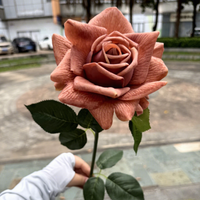 Roses artificielles en soie, réalistes au toucher, en forme de rose d'angle, hydratantes, à pétales souples et bouclés, aux tons d'automne