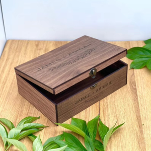 Kotak Kenangan Kayu Personalisasi Khusus - Hadiah untuk Dia, Istri, Pacar, Kekasih Kotak Penyimpanan Kayu - Product Image 1