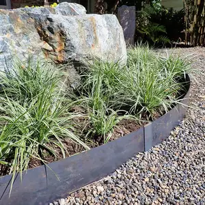 Tahan lama produk baru desain panas lanskap baja rumput Metal aluminium Taman Tepian tepian