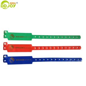 <span class=keywords><strong>Bracelet</strong></span> en vinyle personnalisé de haute qualité, doux et confortable en PVC, <span class=keywords><strong>bracelet</strong></span> personnalisé selon demande, OEM personnalisé - Product Image 4