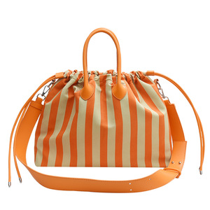 Sacs fourre-tout décontractés pour femme Sac à bandoulière d'épicerie pour le travail Plage Déjeuner Voyage Shopping <span class=keywords><strong>Shopper</strong></span> Sacs à main avec bande - Product Image 1