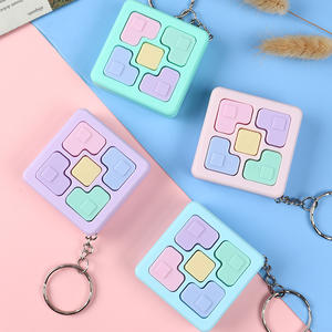Machine de <span class=keywords><strong>jeu</strong></span> vidéo Console de <span class=keywords><strong>jeu</strong></span> à mémoire Mini porte-clés en métal Jouet pendentif pour enfants et adultes - Product Image 3