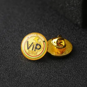 Benutzer definierte Gold VIP Logo Anstecknadel Epoxy weiche Emaille