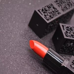 rouge à lèvres changeant de couleur - Product Image 4