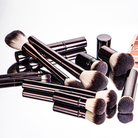Pinceau de maquillage professionnel à Double tête Usine d'aluminium Correcteur portable personnalisé Fard à paupières Blush Outil d'étiquetage pour le maquillage du visage