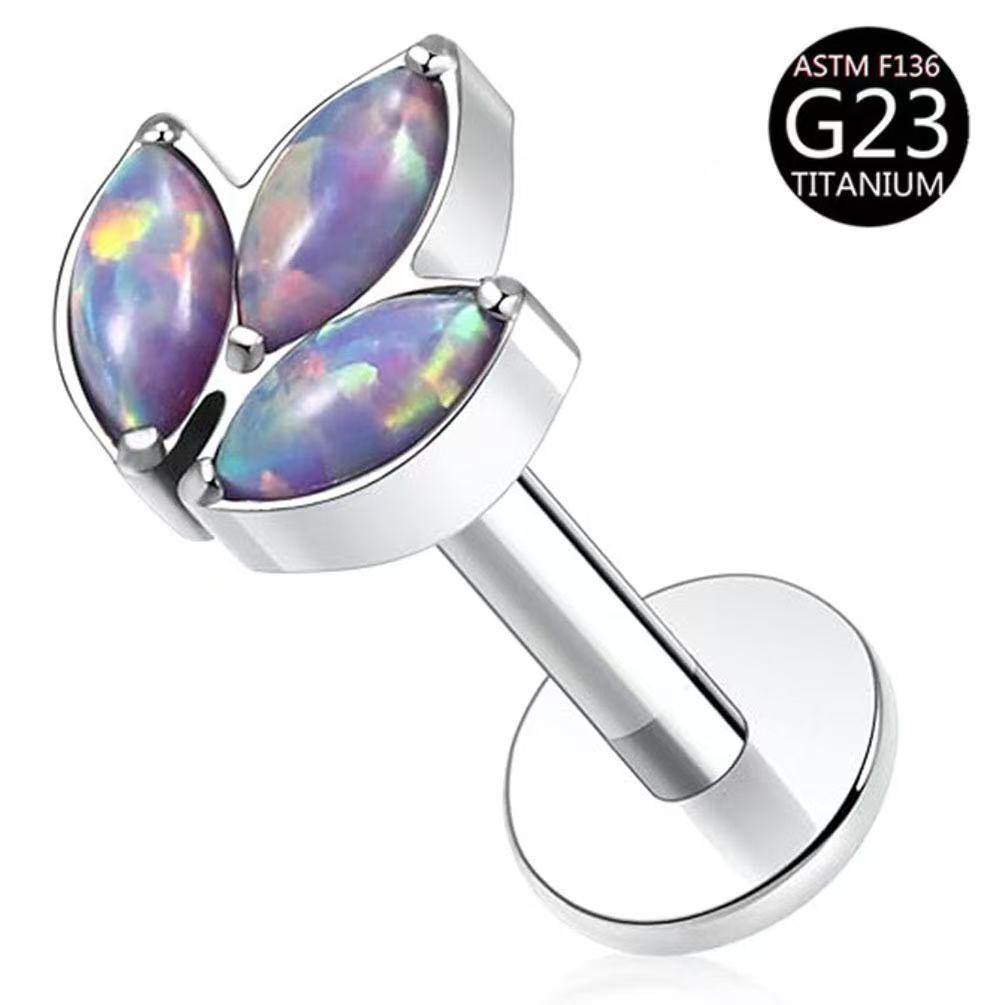 Trois opales violettes