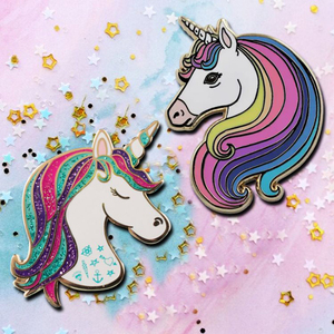 Broche personnalisée en alliage de zinc avec logo promotionnel, motif cheval arc-en-ciel scintillant, en métal, pour cadeau d'entreprise - Product Image 4