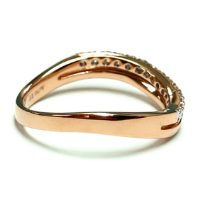 Alliance classique en or rose 18 carats avec diamants taille brillant rond sertis à griffes pour les occasions de fête des femmes - Product Image 2