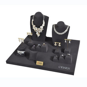 Nuevo Set de Exhibición de Joyería Negra para Escaparates, Soporte de Exhibición de Collares y Anillos, Exhibidor de Joyas de Cuero PU - Product Image 3