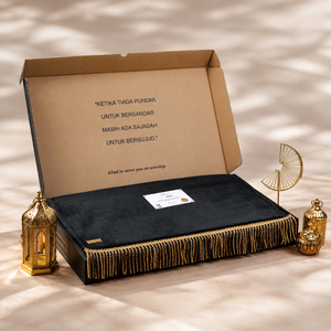 Tapis de prière de voyage de luxe noir XL, fabriqué à la machine, lavable, avec fausse fourrure de qualité supérieure, mousse antidérapante, musulman, islamique - Product Image 3