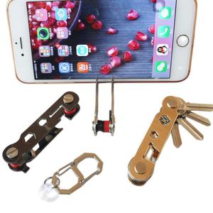 Wsnbwye Porte-clés compact Ouvre-bouteille Personnalisé Intelligent Porte-clés en fibre de carbone Organisateur <span class=keywords><strong>Mini</strong></span> Sneakers - Product Image 2