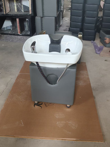 Chaise de lavage de cheveux en cuir synthétique de haute qualité au design moderne avec bac en céramique, écologique et imperméable - Product Image 6