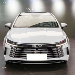 Stock Listo en Dubái BYD Destroyer 05 Modelo 2024 Edición Glory DM-i 55 Km Lujo Nuevo Híbrido Enchufable Compacto de 5 Asientos con Rango de 1600 km - Product Image 1