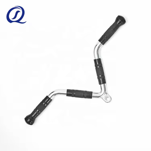 Barra de Tríceps de Acero Cromado con Superficie de TPR, 590x220mm, Eje de 25.4mm, Accesorios de Gimnasio para Entrenamiento de Fuerza - Product Image 1