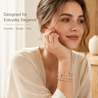 Bracelet Trèfle Tendance pour Femme, Sertissage Pavé Haut de Gamme, Élégant et Raffiné, Plaqué Or Rose et Argent, Idéal Cadeau pour Femme