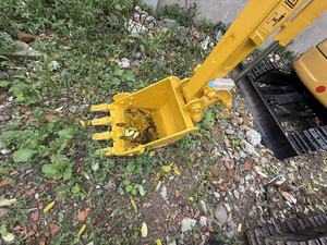 Excavadora hidráulica pequeña Komatsu PC35 usada, rendimiento estable, miniexcavadora para huertos, obras municipales y agricultura - Product Image 6