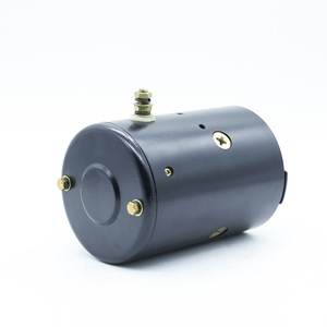 Motor de CC de 12V 1200W con imán permanente y montaje de brida de 130 mm para aplicación en cabrestante de portón trasero de coche - Product Image 4