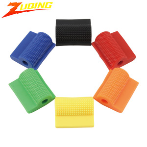 Cubierta protectora para palanca de cambio de marchas de motocicleta Zuqing, cubierta acolchada universal de goma antideslizante para uso fuera de carretera - Product Image 1