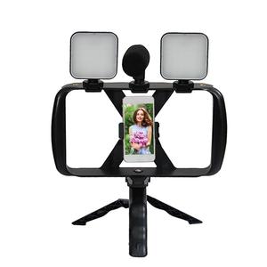 Điện thoại thông minh vlog Bộ dụng cụ ánh sáng <span class=keywords><strong>Selfie</strong></span> Stick Tripod với microphone điền vào màn trập ánh sáng cho máy ảnh điện thoại phát sóng trực tiếp - Product Image 1