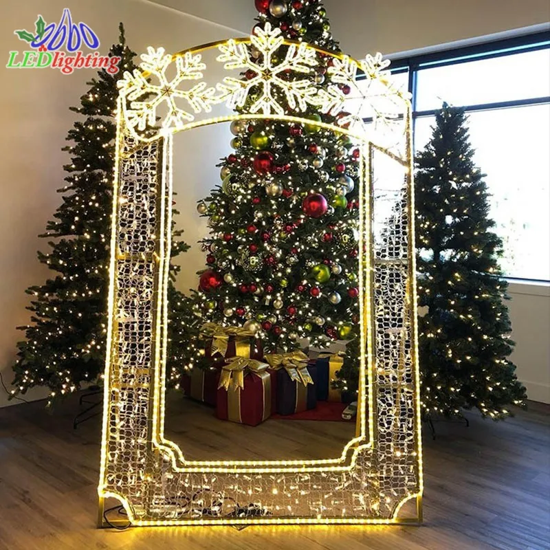 Outdoor 2D lighted motif Christmas photo frame illumination for commercial grade light up zoo winter show