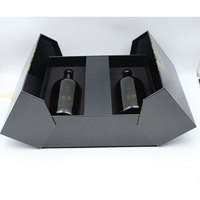 Boîte cadeau en carton noir à double porte ouverte pour l'emballage d'artisanat