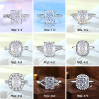 Bague Princesse en Argent S925 à Coupe Fleur de Glace, Diamant Rectangulaire Scintillant à Haute Teneur en Carbone pour Femme, Motif Flocon de Neige – Nouvelle Collection à Succès
