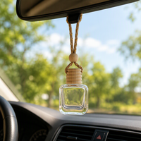 Diffuseur d'huiles essentielles miniature anti-fuite à suspendre dans la voiture, bouteille en verre pour la décoration automobile