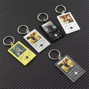 <span class=keywords><strong>Llavero</strong></span> Musical Novedoso al por Mayor, <span class=keywords><strong>Llavero</strong></span> de Música de Amor para San Valentín, Cumpleaños, Boda, Llaveros Acrílicos Personalizados con Diseño de Álbum - Product Image 1