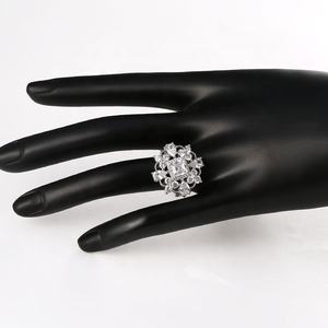 卸売ファッションホワイトゴールドキュービックジルコニアキングクラウンリング女性用ジュエリー - Product Image 6