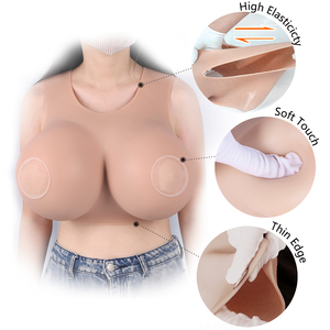 Қисық сәбилердің суреттері Үлкен тілді пирсинг сиқты жалайды