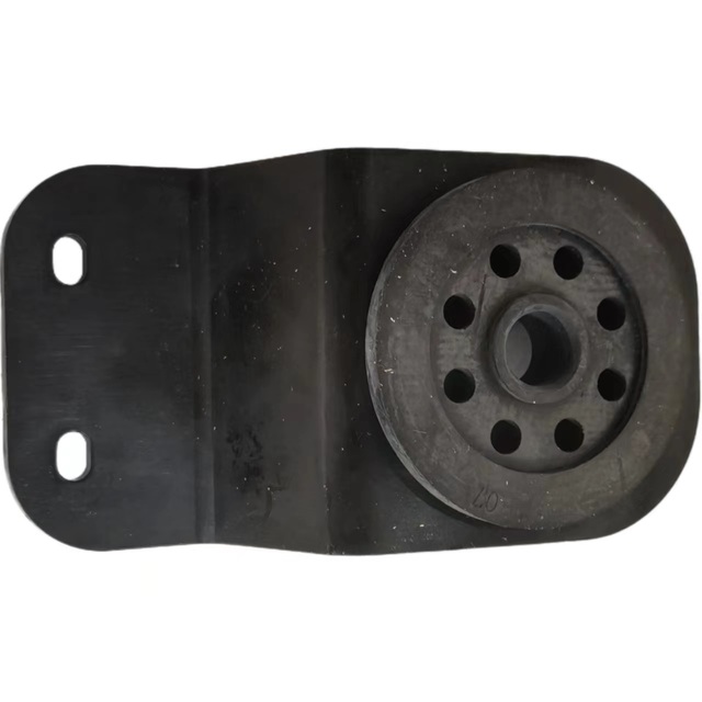 New Radiator Upper Mounting Bracket Metal C00096760 Fit for SAIC MAXUS T60 Vehicle Parts Car Accessories with Low MOQ