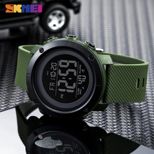 Montres-bracelets numériques à quartz <span class=keywords><strong>Skmei</strong></span> <span class=keywords><strong>1426</strong></span> 1416 Montre de sport Affichage LCD Montre numérique pour hommes 50m étanche - Product Image 4