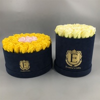 Vente en gros de boîte à fleurs ronde de marque EA faite à la main dans le Guangdong boîte d'emballage en mousse de velours avec logo