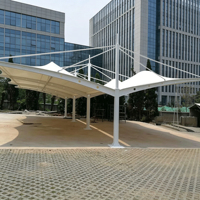 Abri de voiture moderne en membrane PVC enduite de PVDF, durable, imperméable, ignifuge, résistant au vent, en résine tendue, pour résidentiel, hôtelier et commercial