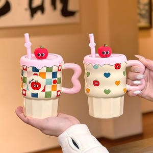 แก้วเซรามิก Zuo Mu พร้อมฝาและหูจับ ลายแอปเปิ้ลน่ารัก แก้วน้ำแบบใช้ซ้ำได้ สำหรับผู้หญิง ของขวัญสำหรับบ้านและออฟฟิศ ฤดูใบไม้ผลิ 2025 - Product Image 5