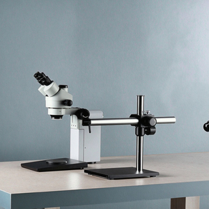 Sıcak satış ZM-2TP4 0.7x-4.5x tek kol bom standı ile trinoküler <span class=keywords><strong>Stereo</strong></span> <span class=keywords><strong>mikroskop</strong></span> - Product Image 2