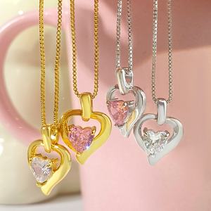 Pendentif Cœur Amour Éternel en Zirconium Plaqué Or 18K pour Femme - Product Image 4