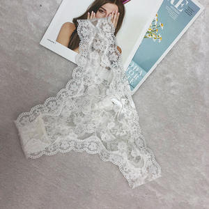 Nouveau design explosif : String brodé en dentelle transparente pour femme, sous-vêtements érotiques, culotte érotique ajourée, vente en gros - Product Image 2