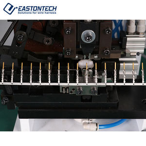 Máquina prensadora de cables industriales de diseño ultrasilencioso 400-1500W con características de pelado y corte automático - Product Image 5