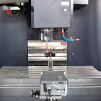 Machine de fraisage à portique CNC VMC855, vente directe d'usine et prix usine, pour l'usinage de l'acier inoxydable et des circuits imprimés