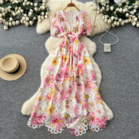 Robe longue décontractée pour femme WIWT, élégante, à imprimé floral, col en V, manches courtes bouffantes, coupe trapèze, avec ourlet en dentelle ajourée et ceinture