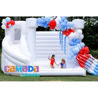 Party Location Grand château gonflable Blanc Maison rebondissante moderne avec toboggan et fosse à balles