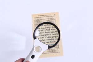 Loupe LED portative avec lentille en verre - Loupe <span class=keywords><strong>de</strong></span> bijoutier et loupe <span class=keywords><strong>de</strong></span> <span class=keywords><strong>lecture</strong></span> - Product Image 2