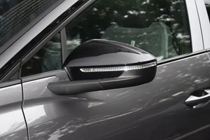 A/<span class=keywords><strong>U</strong></span>/<span class=keywords><strong>D</strong></span>/I Gris Q5 E-TRON 2023, Auto Eléctrico, Etron de Largo Alcance, Vehículos de Nueva Energía, 7 Asientos, Auto Usado, Auto Eléctrico de Alta Velocidad en Popularidad - Product Image 4