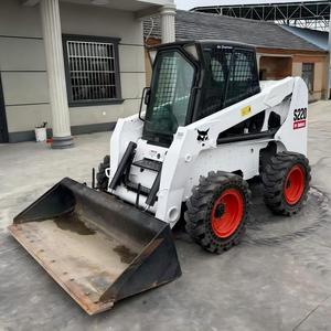 Minicargadora Bobcat S220 bien mantenida con sistema de acoplamiento rápido, minicargadora versátil para trabajos de manipulación de materiales - Product Image 1