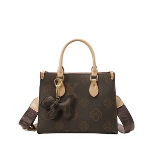 Bolso de Mano de Lujo para Mujer, Modelo 2025, con Cierre de Cremallera y Diseño Portátil Material de PU de Alta Calidad para Uso Diario. - Product Image 1